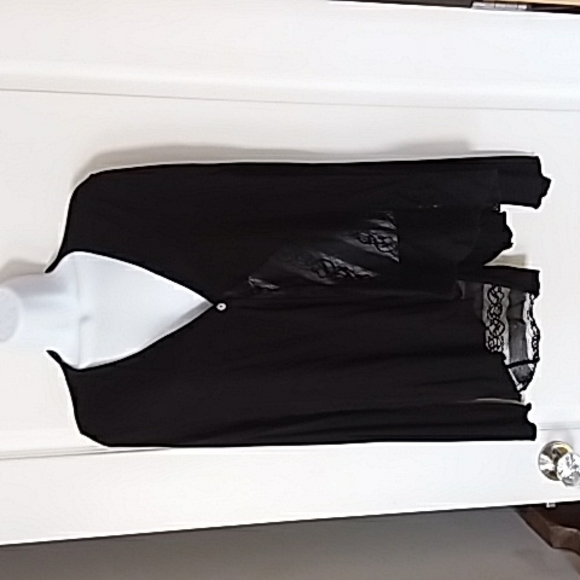 Toshi vneck button up cardigan - Picture 1 of 6